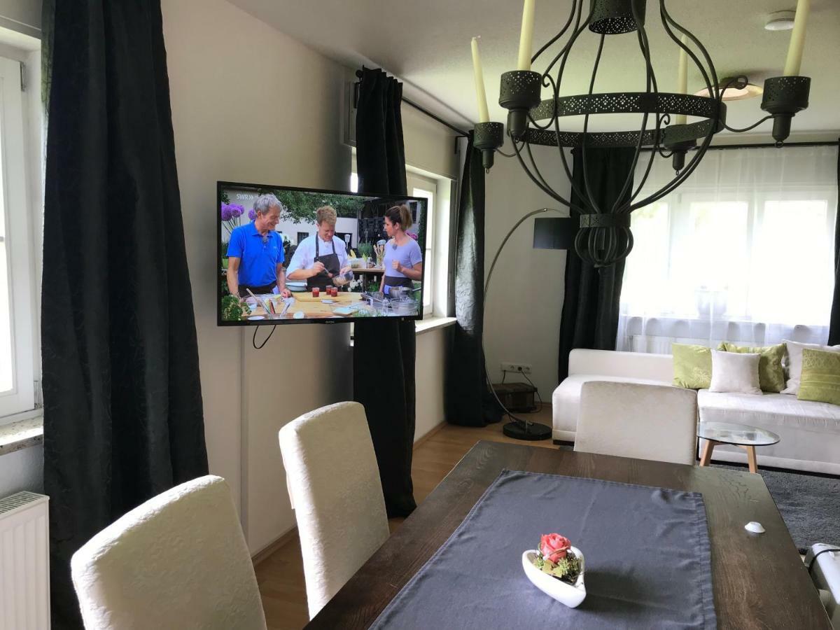 Ferienwohnung Hesselbach オーバーキルヒ エクステリア 写真